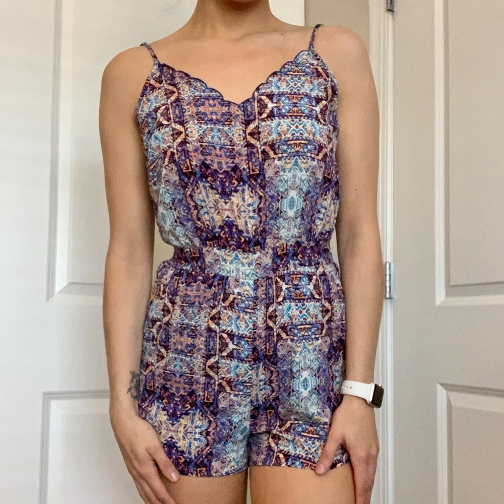 Multicolored Patterned Romper with Pockets 🌞 💜